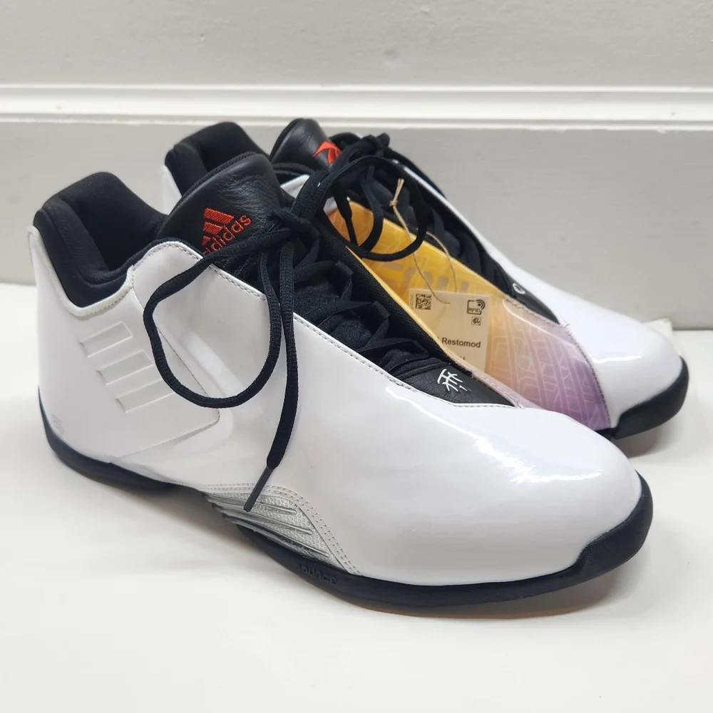 adidas Men's T-Mac 3 Restomod Shoes, White/Black/Scarlet